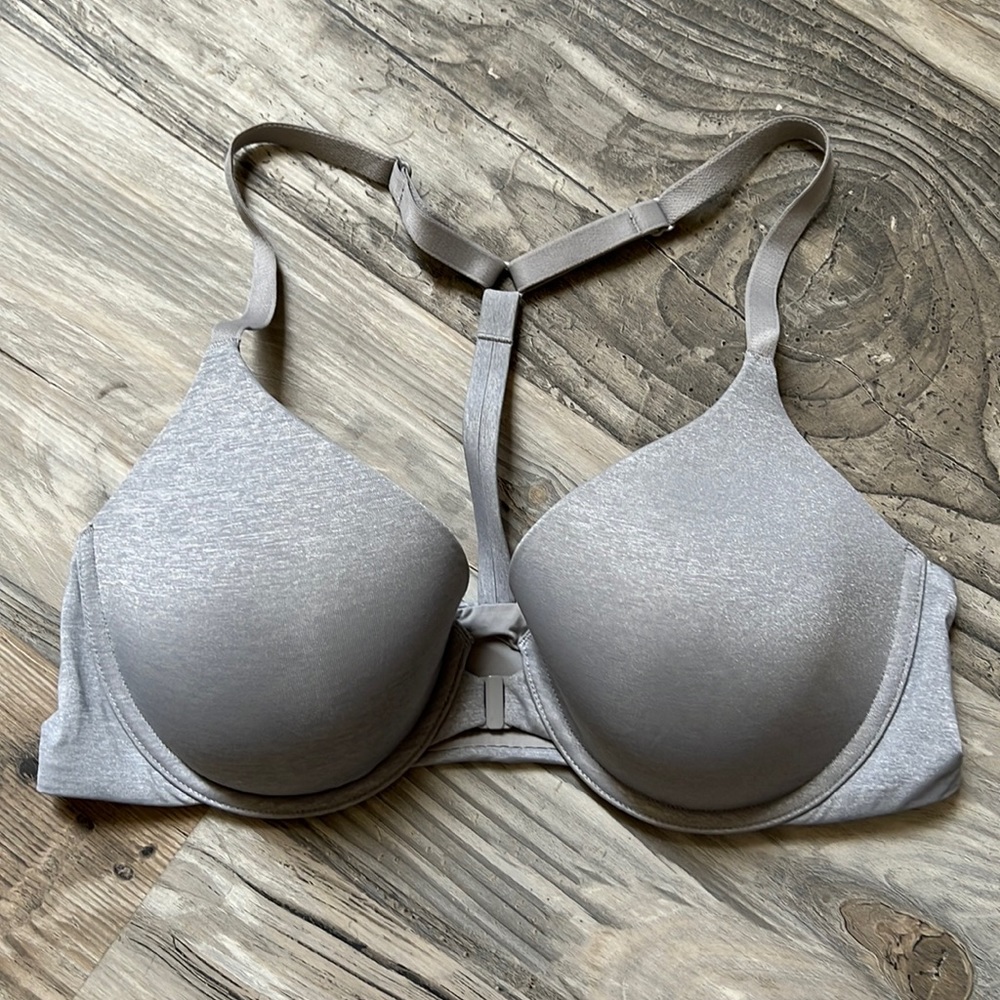 Like New Victoria’s Secret Racerback Semi Demi Bra